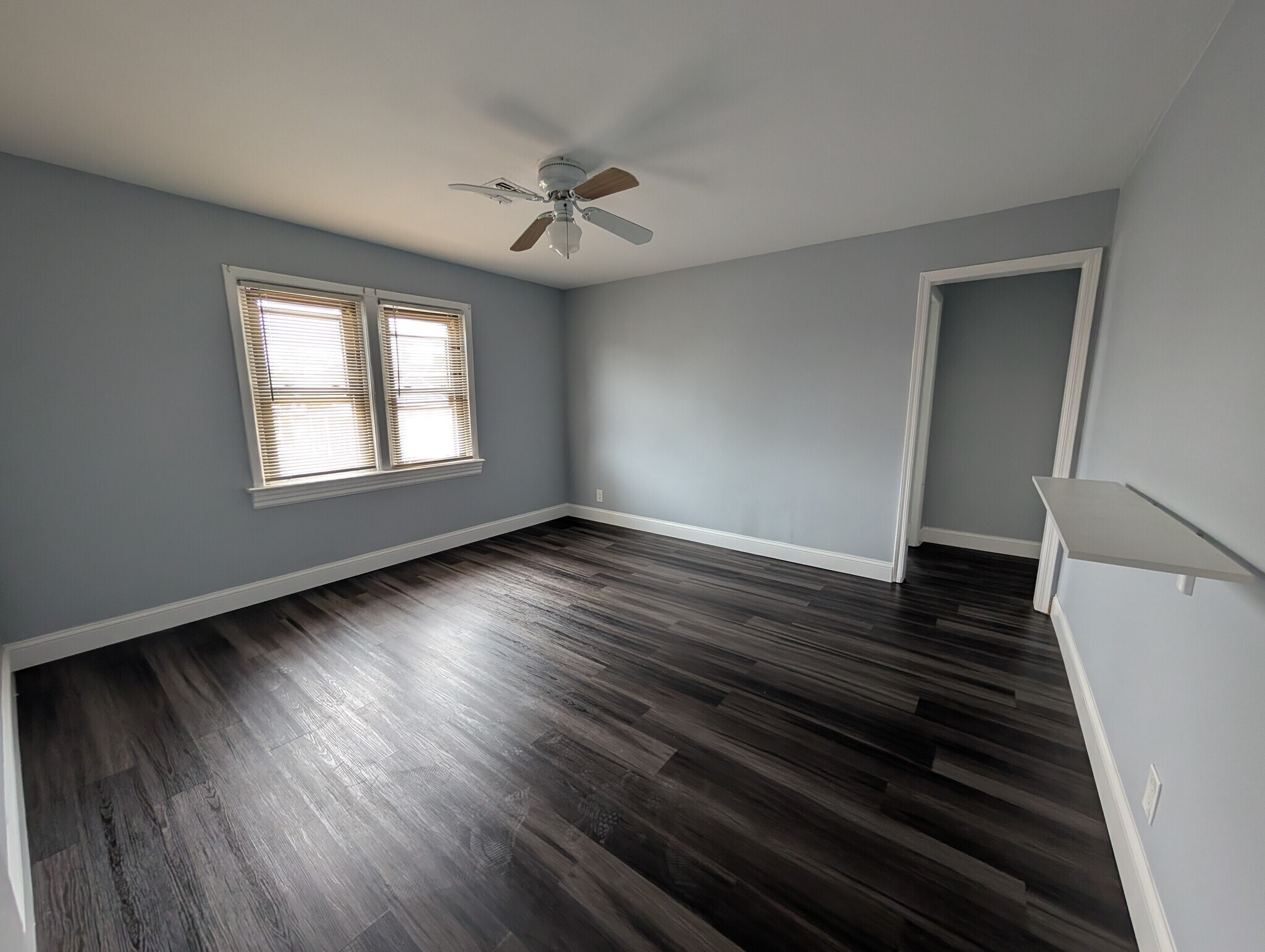 rear unit - 1806 Deer Pk Ave