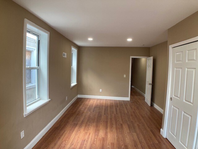 Building Photo - 2557 N 17th St