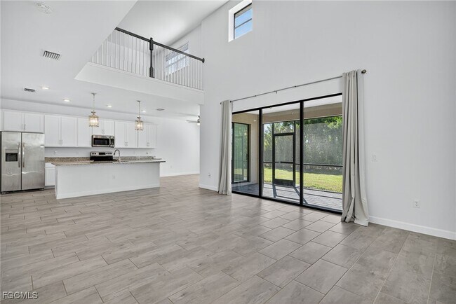 Building Photo - 11484 Canopy Loop