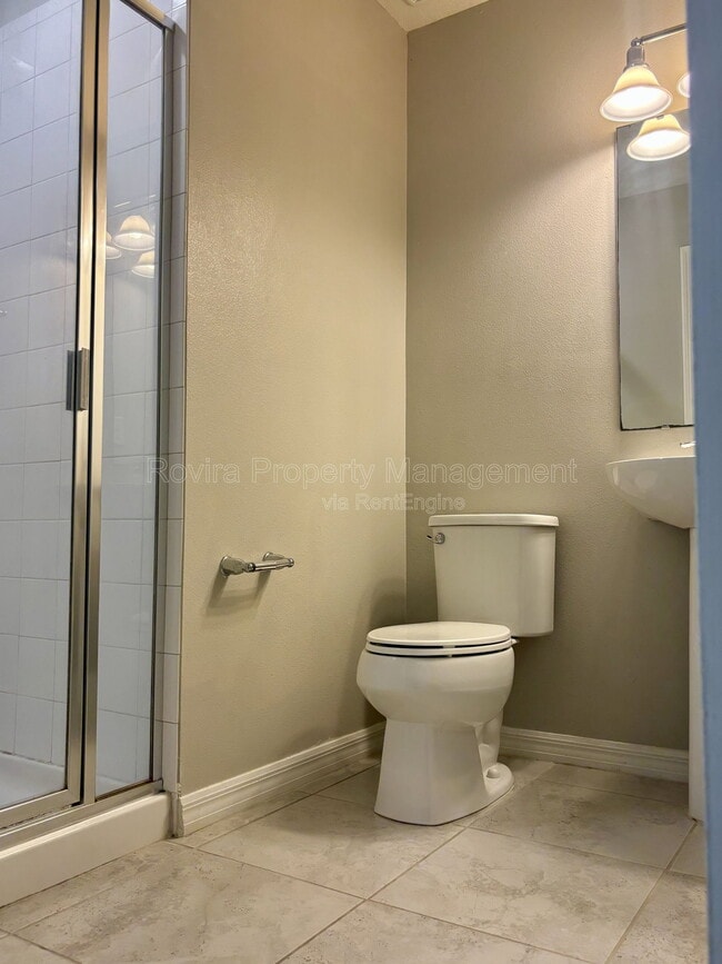 Building Photo - 5124 Crown Hvn Dr