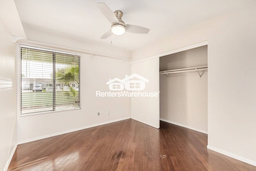 Building Photo - 7126 W Hatcher Rd