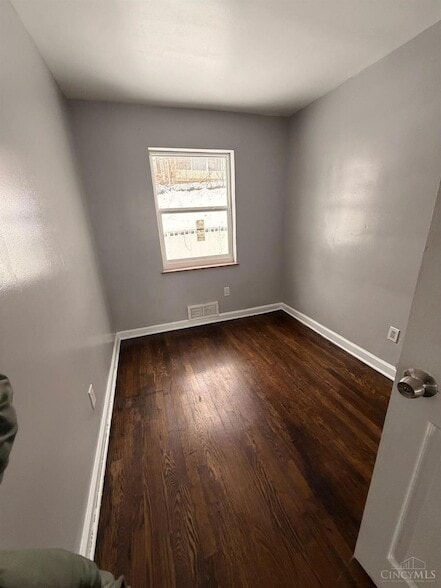 Building Photo - 5401 Newfield Ave