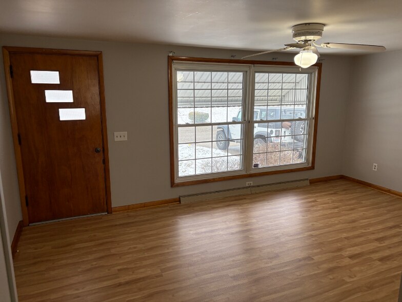 Building Photo - 1292 Zwick Ave