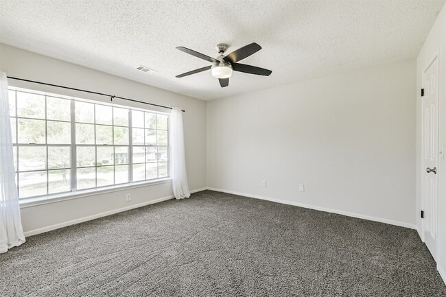 Building Photo - 2711 Weald Way Ct