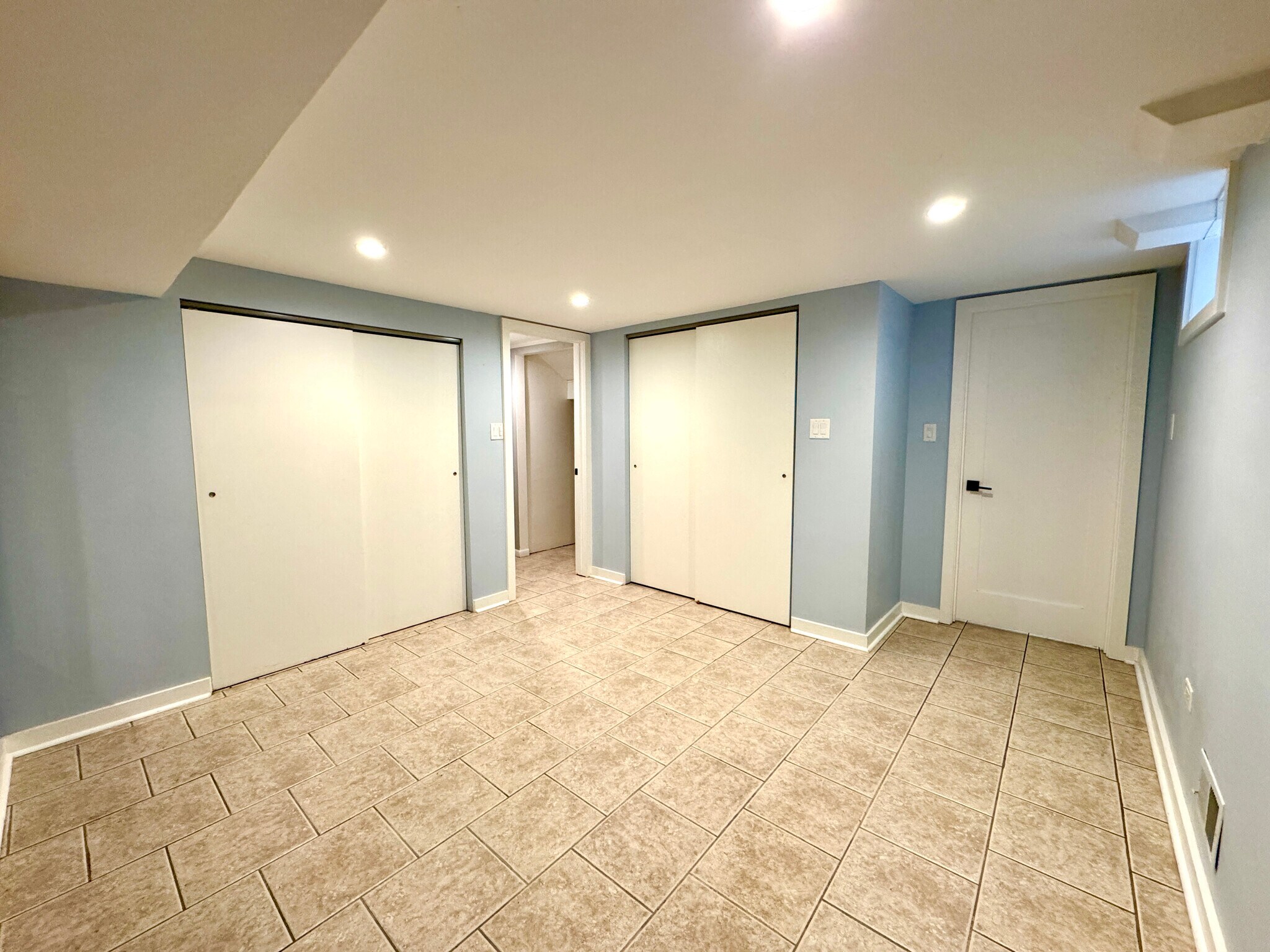 Building Photo - 1026 Ferdinand Ave