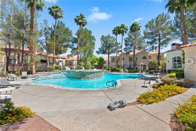 Building Photo - 525 Indian Princess Dr