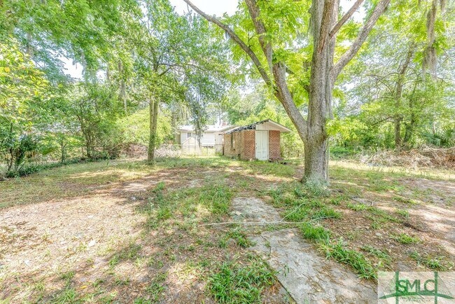 Building Photo - 120 Pine Valley Rd