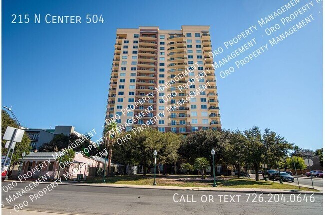 Building Photo - 215 Center St