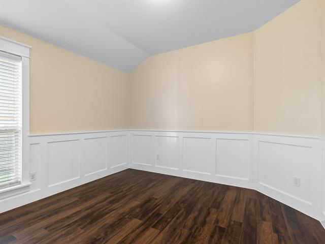 Building Photo - 1224 Sandalwood Rd