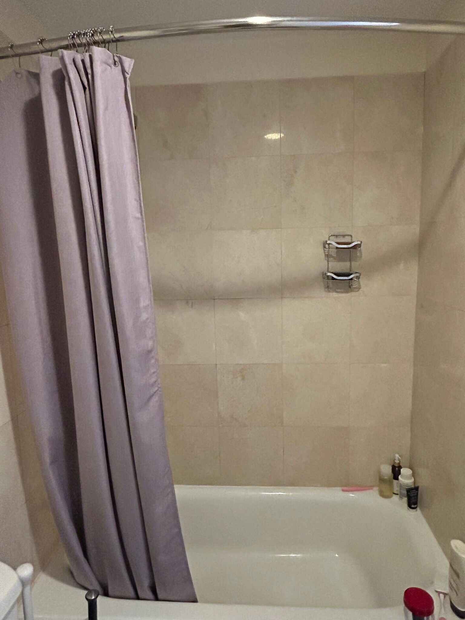 Building Photo - 22 Broadlawn Park