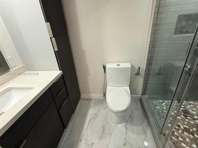 Building Photo - 6770 Indian Creek Dr