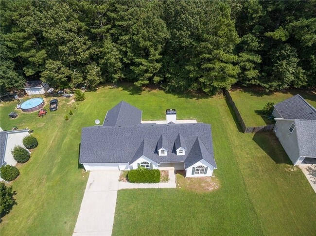 Building Photo - 350 Windermere Dr