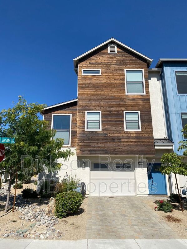 Building Photo - 595 Logan Jacob Ln