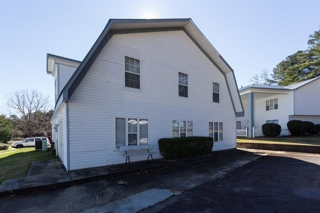 Building Photo - 107 P A Johns Rd