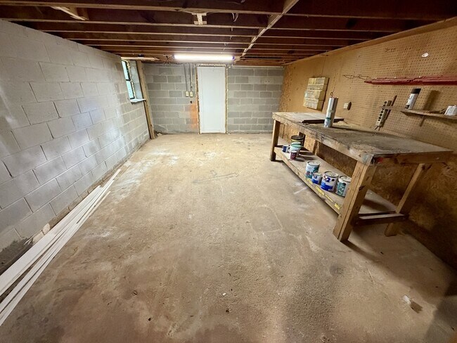 Building Photo - 973 GA-42
