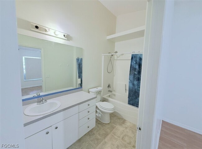 Building Photo - 541 Hancock Bridge Pkwy