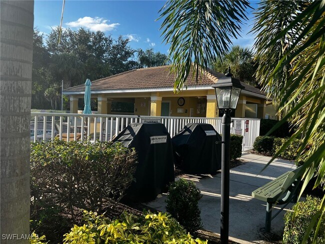 Building Photo - 5705 Mayflower Way