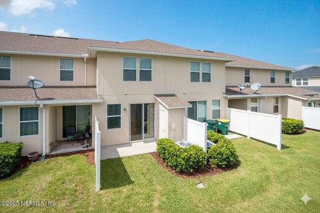 Building Photo - 5933 Bartram Village Dr