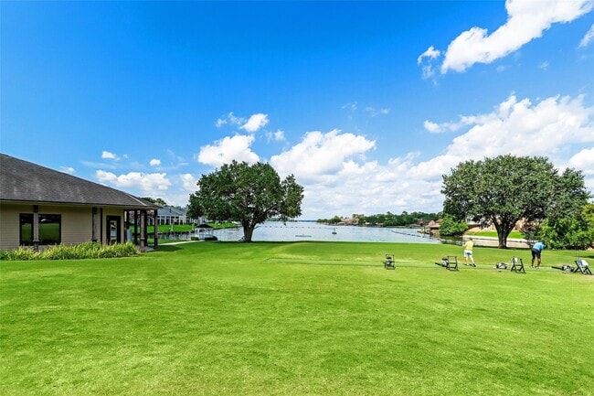 Building Photo - 112 Harbour Town Dr