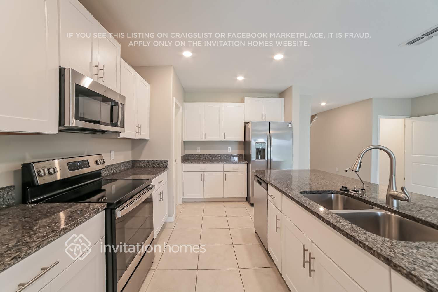 Building Photo - 7745 Silver Berry Ct