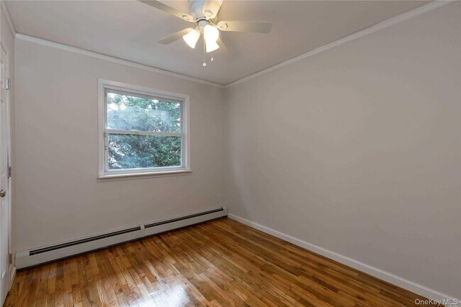 Building Photo - 5 Ashland St