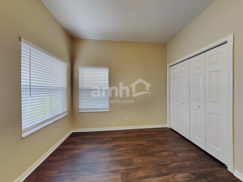 Building Photo - 10814 Peppersong Dr