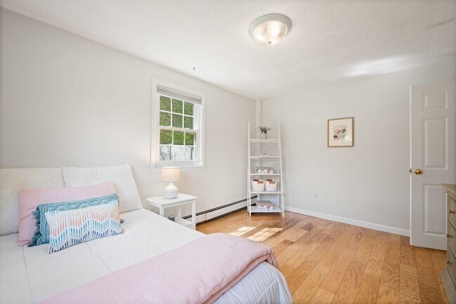 Building Photo - 112 Argilla Rd