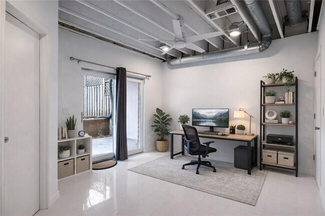 Building Photo - 5 Krog St NE