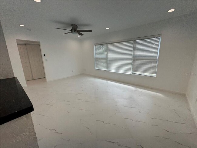 Building Photo - 640 San Salvador Dr