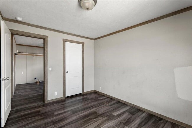 Building Photo - 104 Pineapple Sage Cv