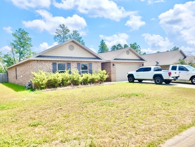 Building Photo - Beautiful 4/2/2 newer home for rent w/ community pool, playground, picnic area!