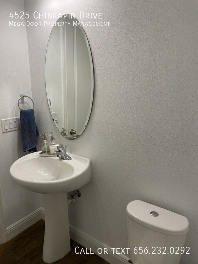 Building Photo - 4525 Chinkapin Dr