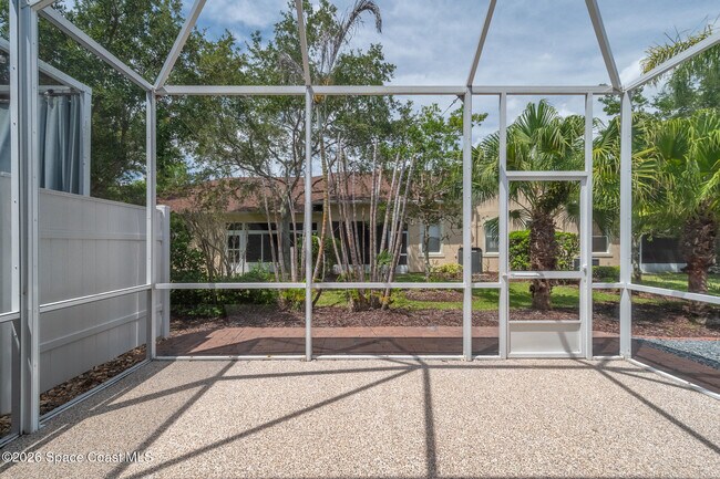 Building Photo - 5748 Tamarac Dr