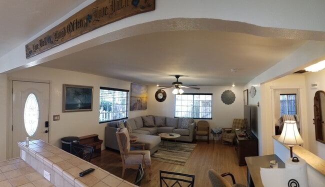 Building Photo - SLO Tropical Private Bungalow ideally located close to Cal Poly!