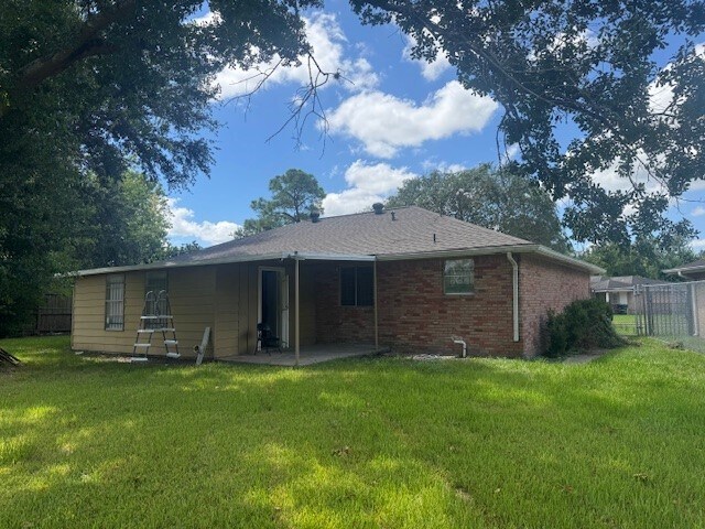 Building Photo - 4602 Dalmatian Dr