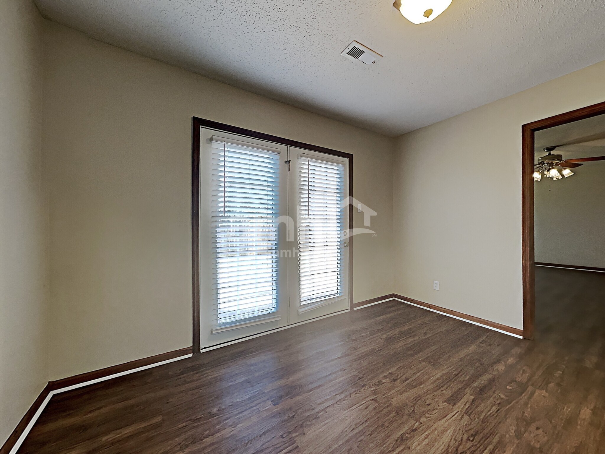 Building Photo - 2303 Sir Edward Ln