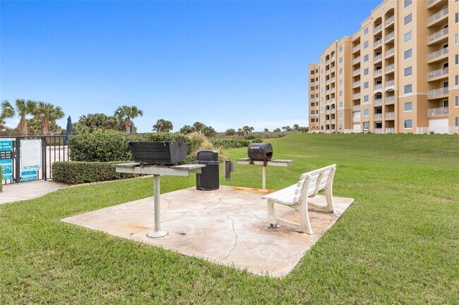 Building Photo - 104 Surfview Dr