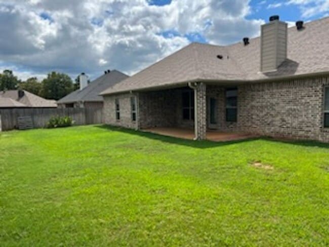 Building Photo - 907 Jackie Ray