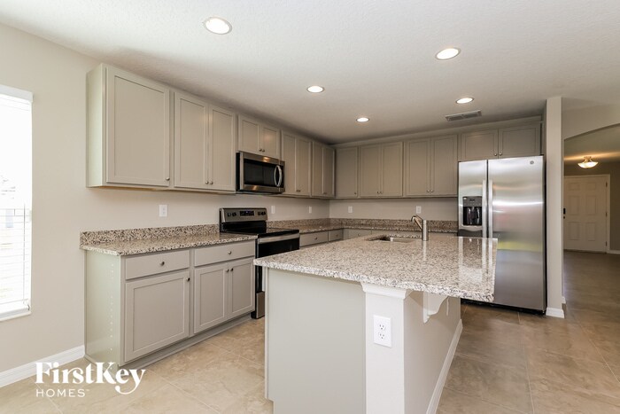 Building Photo - 321 S Haven Ct