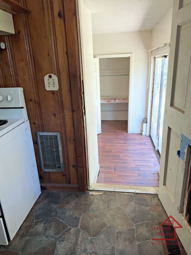 Building Photo - 938 Talley Rd