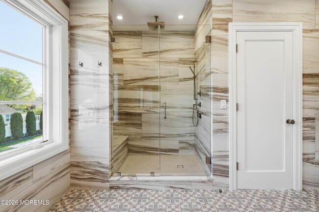 Building Photo - 84 Cooper Ave