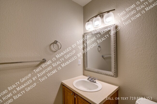 Building Photo - 3943 Diamond Ridge View