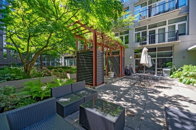 Building Photo - 2 BR/1.75 BA Penthouse Unit with Stunning Downtown & Mountain Views at The Klee