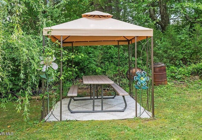 Building Photo - 71 Thistle Cove