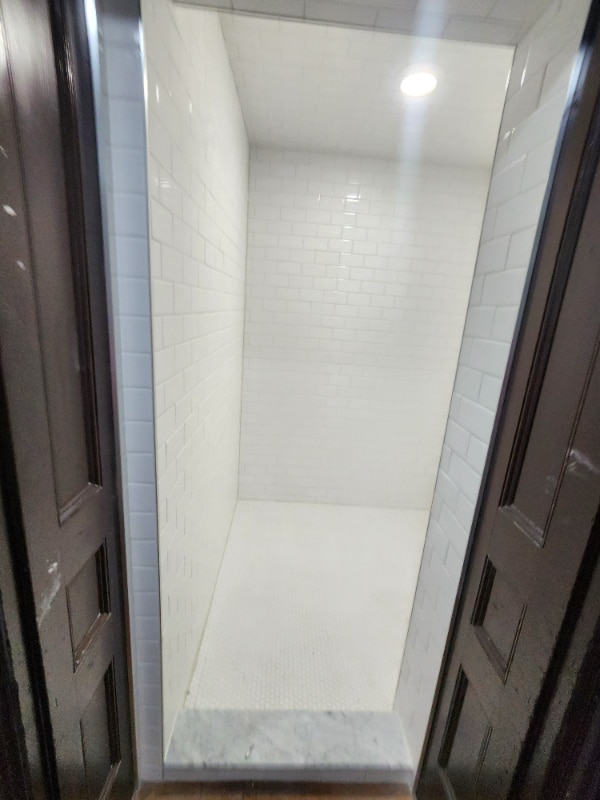 Building Photo - 10 Langdon St