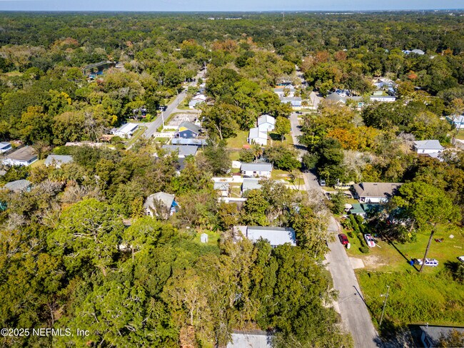 Building Photo - 501 Aiken St