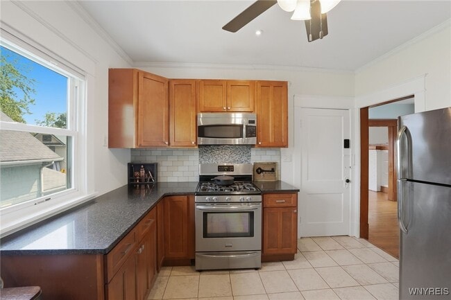 Building Photo - 168 Villa Ave