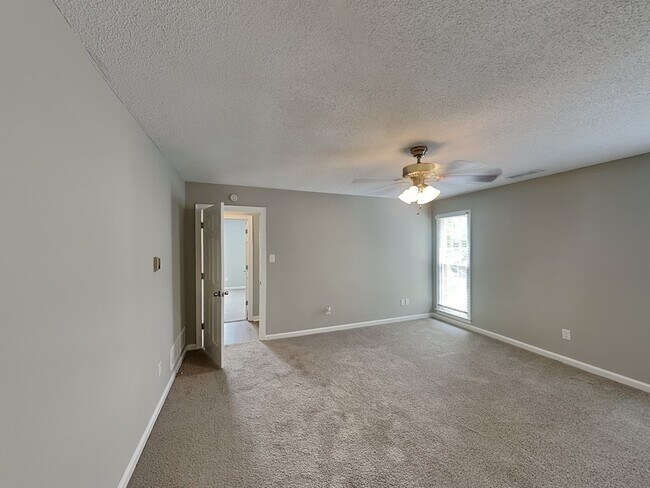 Building Photo - 711 Cedar Brake Dr