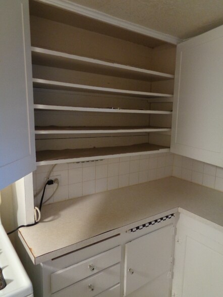 Building Photo - 2302 Rucker Ave