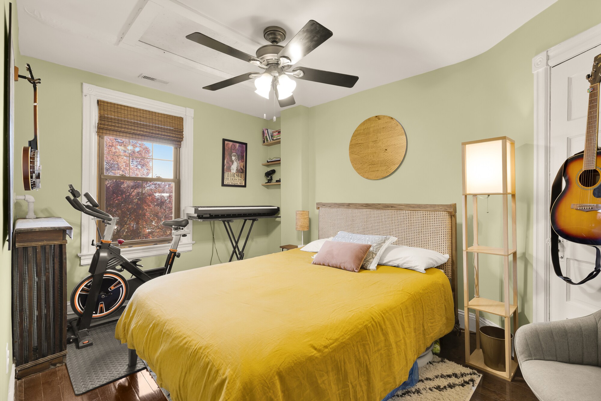 Building Photo - 207 V St NE